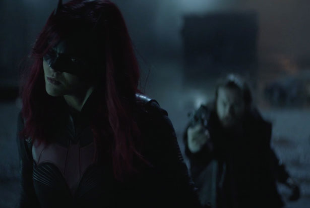 Batwoman S1e15 screencap